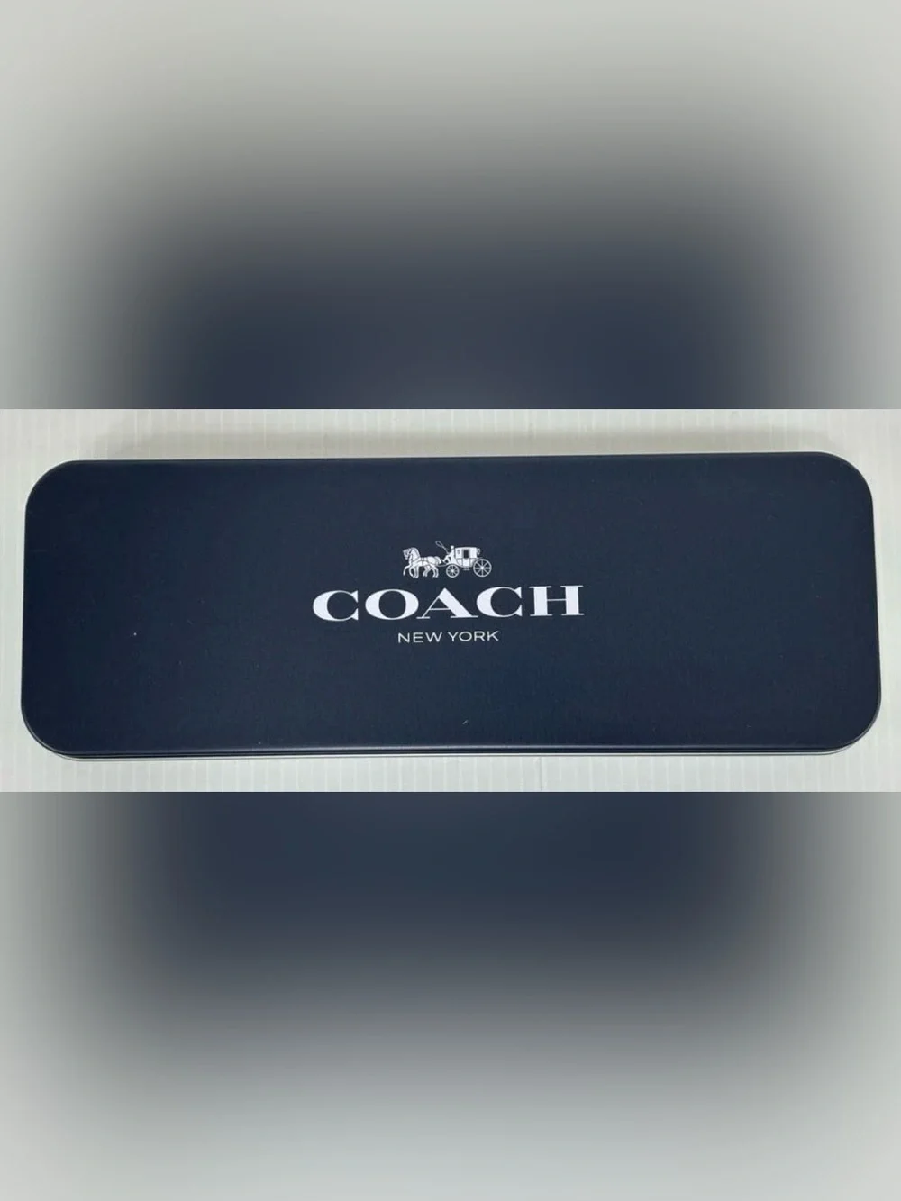 COACH Executive Pen Set in Gift Tin - Fountain Pen & Ballpoint Pen - Picture 4 of 5